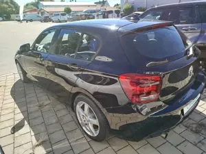 BMW 114 114 i *8fach ALU*scheckheftgepflegt* Bild 4