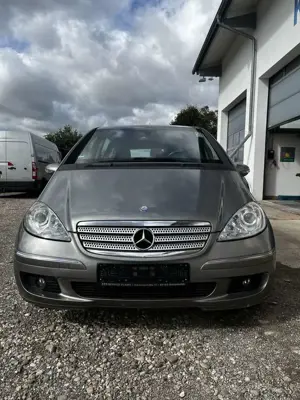 Mercedes-Benz A 160 A-Klasse Diesel  5-Türer CDI Avantgarde DPF