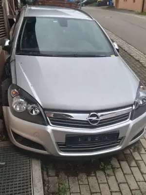 Opel Astra Astra Caravan 1.8 Caravan Cosmo