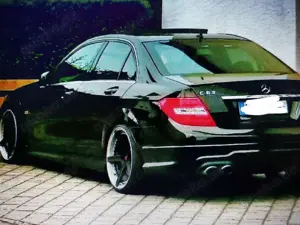 Mercedes-Benz C 63 AMG C 63 AMG AMG SPEEDSHIFT MCT  Performance Package Bild 3