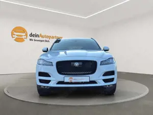 Jaguar F-Pace Prestige P250 AWD NAVI/LED/LEDER/RFK/PANO Bild 3