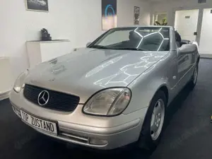 Mercedes-Benz SLK 200
