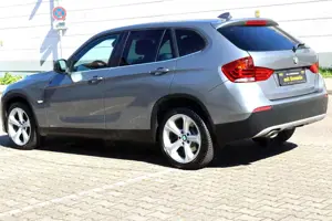 BMW X1 X1 23 d DPF xDrive *2-HAND/ orig.88590km/ Gepf. Bild 4