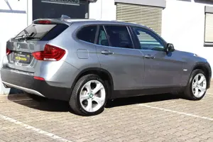 BMW X1 X1 23 d DPF xDrive *2-HAND/ orig.88590km/ Gepf. Bild 3