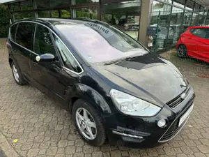 Ford S-Max 2.0 EcoBoost Titanium Automatik *Lagerschaden*