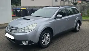 Subaru Legacy Outback Active,4x4,Klimaautomatik, Euro 5.