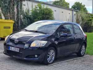 Toyota Auris Auris 1.6 - 8 Fach bereift