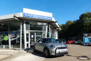 MINI Cooper "Essential Trim", Apple CarPlay, Tempomat