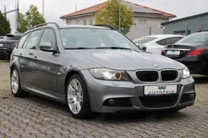 BMW 318 i M SPORTPAKET/SHEFT/PANO/NAVI/ Bild 3