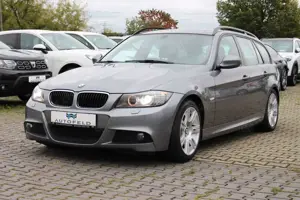 BMW 318 i M SPORTPAKET/SHEFT/PANO/NAVI/ Bild 1