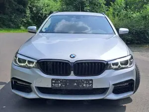 BMW 530 530 d xDrive Leder LED M Technik