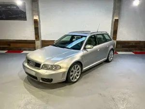 Audi RS4 B5 Bild 1