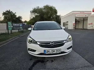 Opel Astra 1.6 D (CDTI) Sports Tourer Edition Bild 4