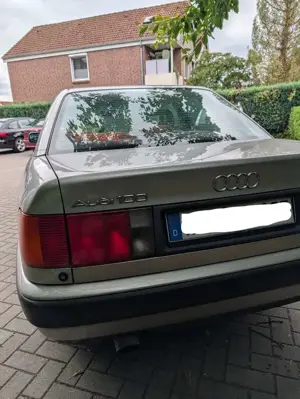 Audi 100 100 C4 2.0 Silber EZ 1992 Bild 4