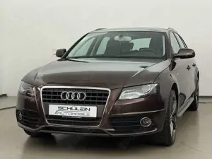 Audi A4 Ambition S Line*Bi-Xenon*Navi*SHZ*Tempo*AHK*