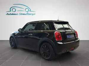MINI One ACC Pano SHZ PDC DA MFL Klima Ambiente Bild 5