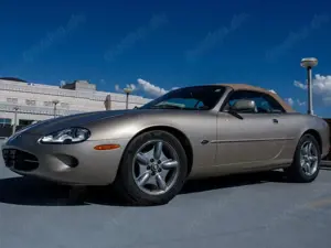 Jaguar XK8 Cabrio