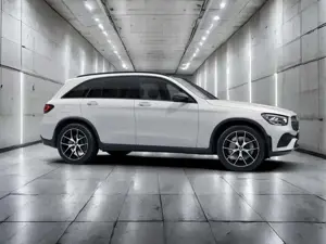 Mercedes-Benz GLC 300 d 4M AMG+AHK+DISTR.+PANO+STNDHZ.+WIDESCR Bild 5