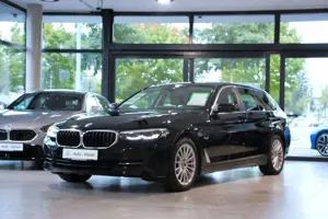 BMW 530 e (G31) *LED*Navi*AppleCP*AndroidA*SportBoost Bild 3