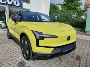 Volvo EX30 Plus 2WD Pure Electric