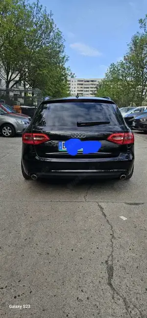 Audi A4 Avant 3.0 TDI DPF multitronic Attraction Bild 5