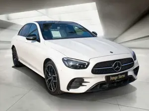 Mercedes-Benz E 300 de 4M AMG Distr+Pano+AHK+Burm.+LED+Widescr Bild 3