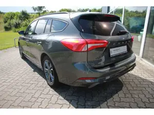 Ford Focus Turnier EcoBoost ST-Line EPHv+h Navi SHZ Bild 4