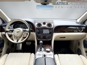 Bentley Bentayga First Edition W12 e-AHK Standheizung Bild 3
