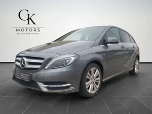Mercedes-Benz B 200 B 200 Edition 1*Leder*Navi*04.2026*1.Hand*Bastler