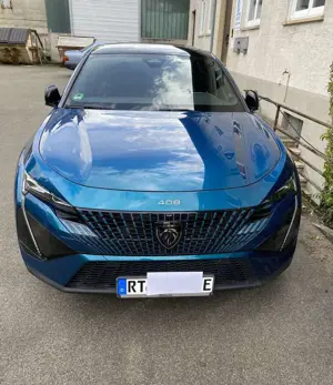 Peugeot 408 Hybrid 225 GT