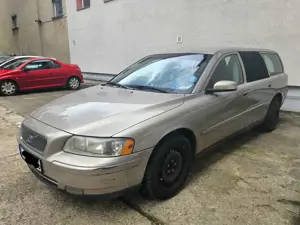 Volvo V70 V70 2.4