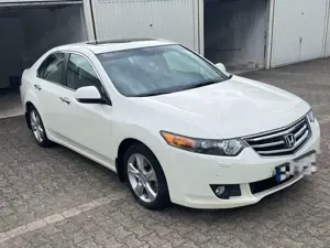 Honda Accord Accord Stufenheck 2.4 Automatik Executive