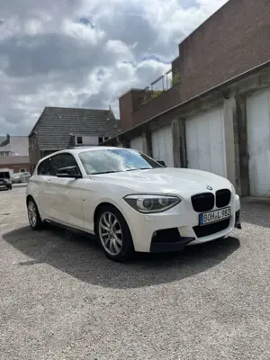 BMW 120 BMW F21 120d Coupe M-Paket - Automatik Bild 4