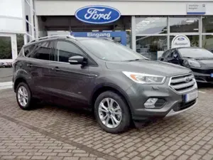 Ford Kuga Titanium 4x4 BI-XENON+DAB+SHZG.+PARKASS.+TWA+