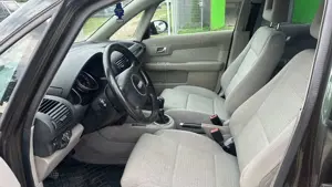 Audi A2 1.4 **HU/AU NEU** Bild 5