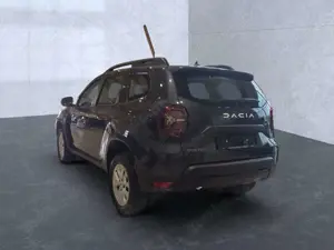 Dacia Duster Expression Bluetooth Navi LED Klima Bild 3