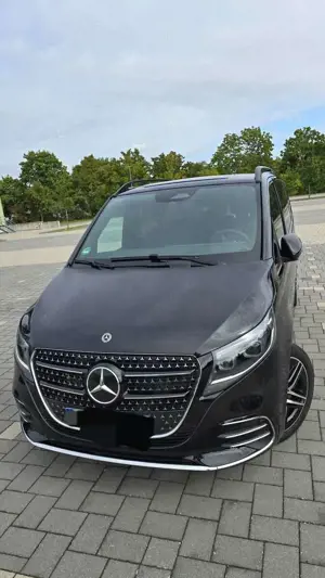 Mercedes-Benz V 300 V 300 d lang 9G-TRONIC Avantgarde, AMG, Leder, AHK