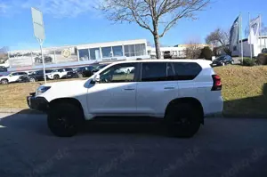 Toyota Land Cruiser 2.8l NESTLE OFFROAD komplett Bild 2