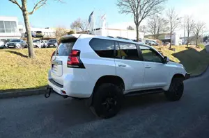 Toyota Land Cruiser 2.8l NESTLE OFFROAD komplett Bild 4