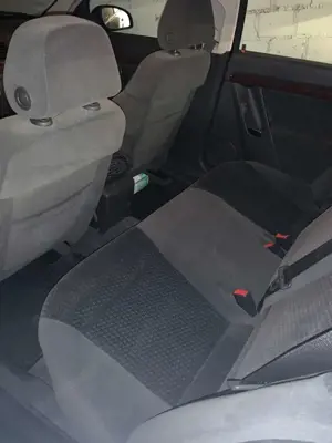 Opel Vectra Vectra 2.2 Comfort Bild 5