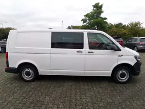 Volkswagen T6 Transporter Lang 4Motion+DoKa 5-Sitzer+Regale+Klima+Standhzg