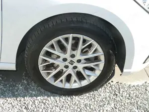 SEAT Ibiza FR 1.0 TSI DSG Sitzheiz/PDCv+h/Kamera/VollLED/ACC/ Bild 5