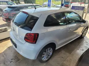 Volkswagen Polo Polo V  3-Türer 1.2 Style Bild 3