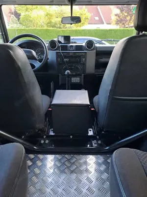 Land Rover Defender Defender 90 DPF Station Wagon E