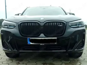 BMW X4 M40d +21"Alu+Sthzg+Pano+AHK+HUD+Laser+LKH+Garantie