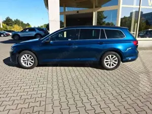 Volkswagen Passat Variant 150PS DSG Business Winter Navi Bild 3