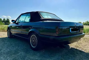 BMW 320 320i Bild 4