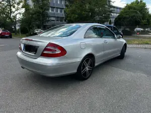 Mercedes-Benz CLK Mercedes CLK 200 Kompressor