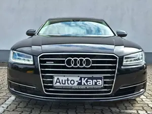 Audi A8 4.0 TFSI quattro*V8*20"*BOSE*Navi*LED*Schiebedach* Bild 4