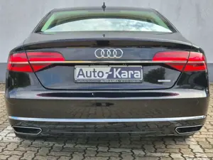Audi A8 4.0 TFSI quattro*V8*20"*BOSE*Navi*LED*Schiebedach* Bild 5